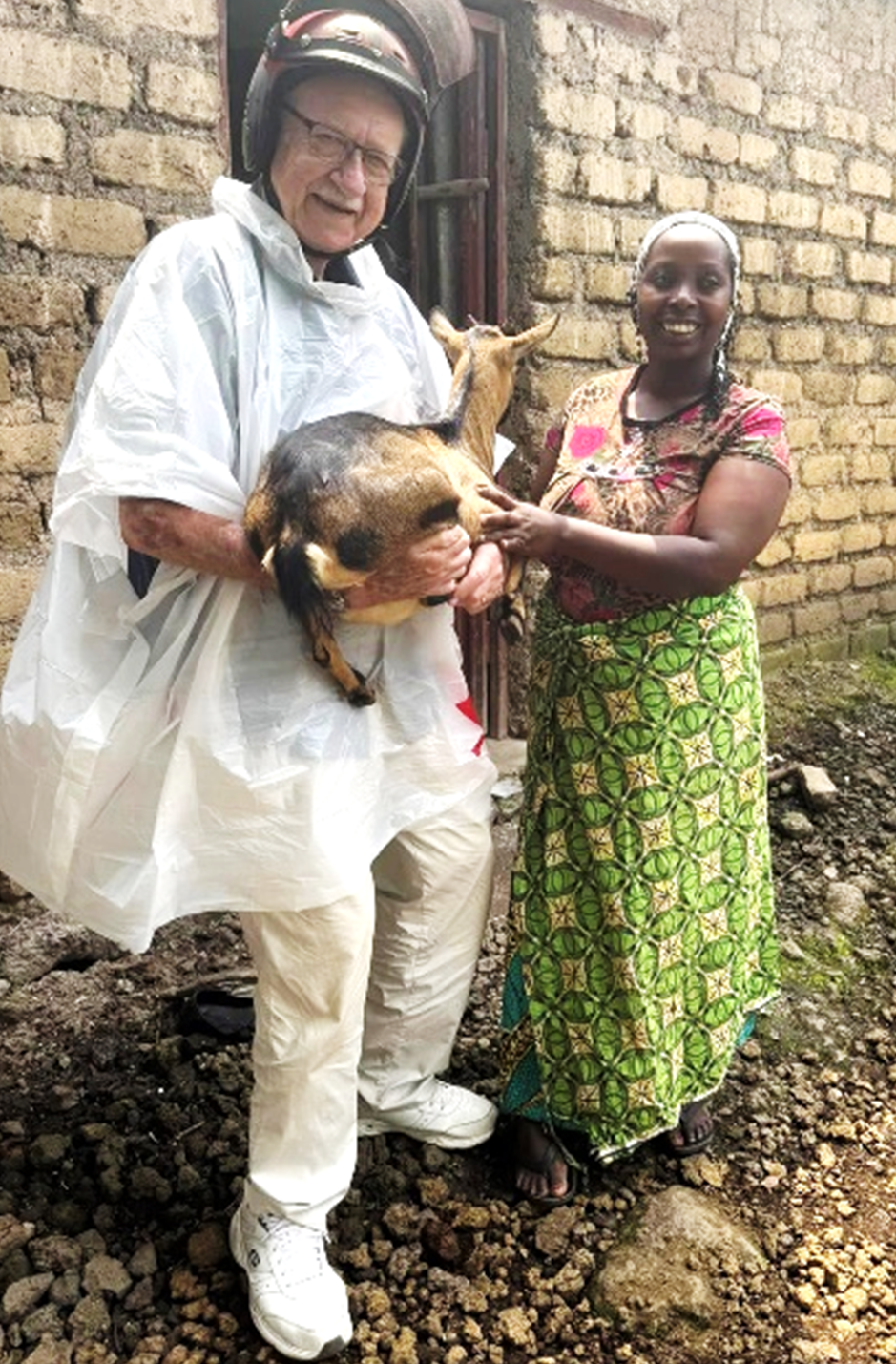 Arnold delivering goat 1 Arnold motorbike motorcycle african goat deliver